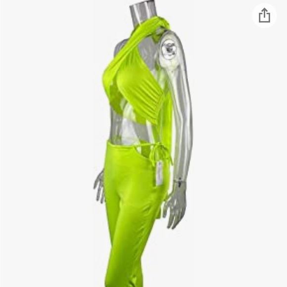 Two Piece Set 💚 - Picture 6 of 6